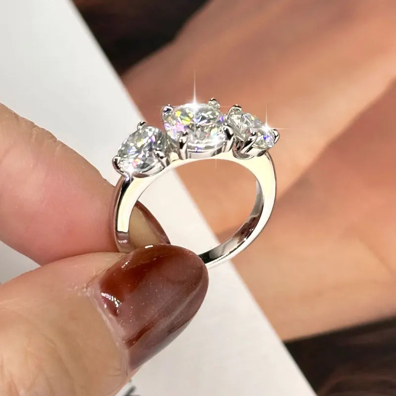 4CTTW Moissanite Verlobungsring – 3-Steine Design, 14K Gold Filled, Klassischer Damenring
