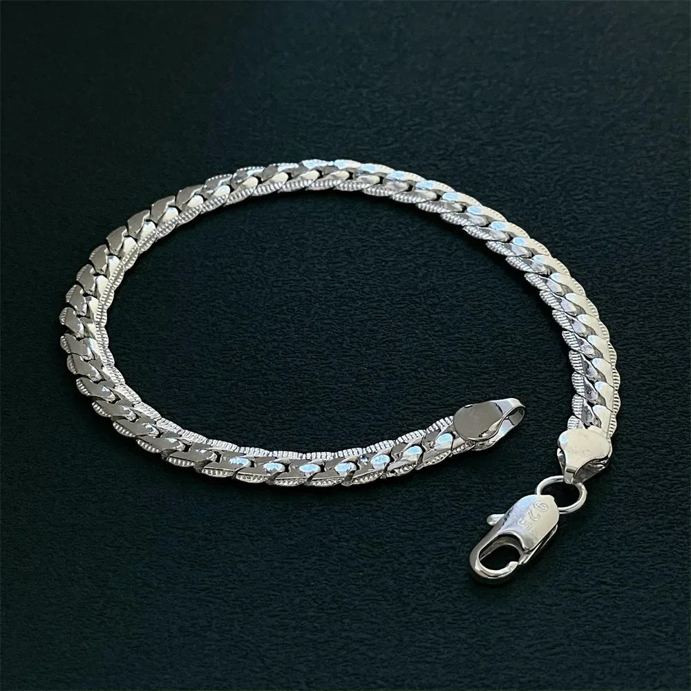 Urban Edge – Flache Silberkette Armband - Alyrah Jewellery