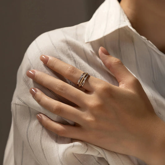 Twist Elegance – Damen-Cocktailring - Alyrah Jewellery