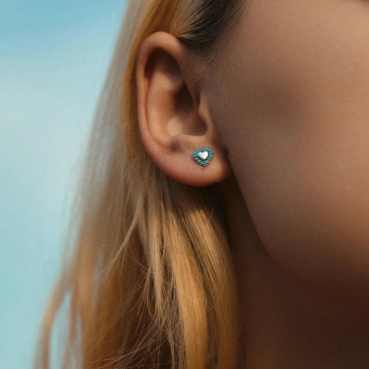 Urban Heart Vintage – Klassische Herz Ohrstecker - Alyrah Jewellery