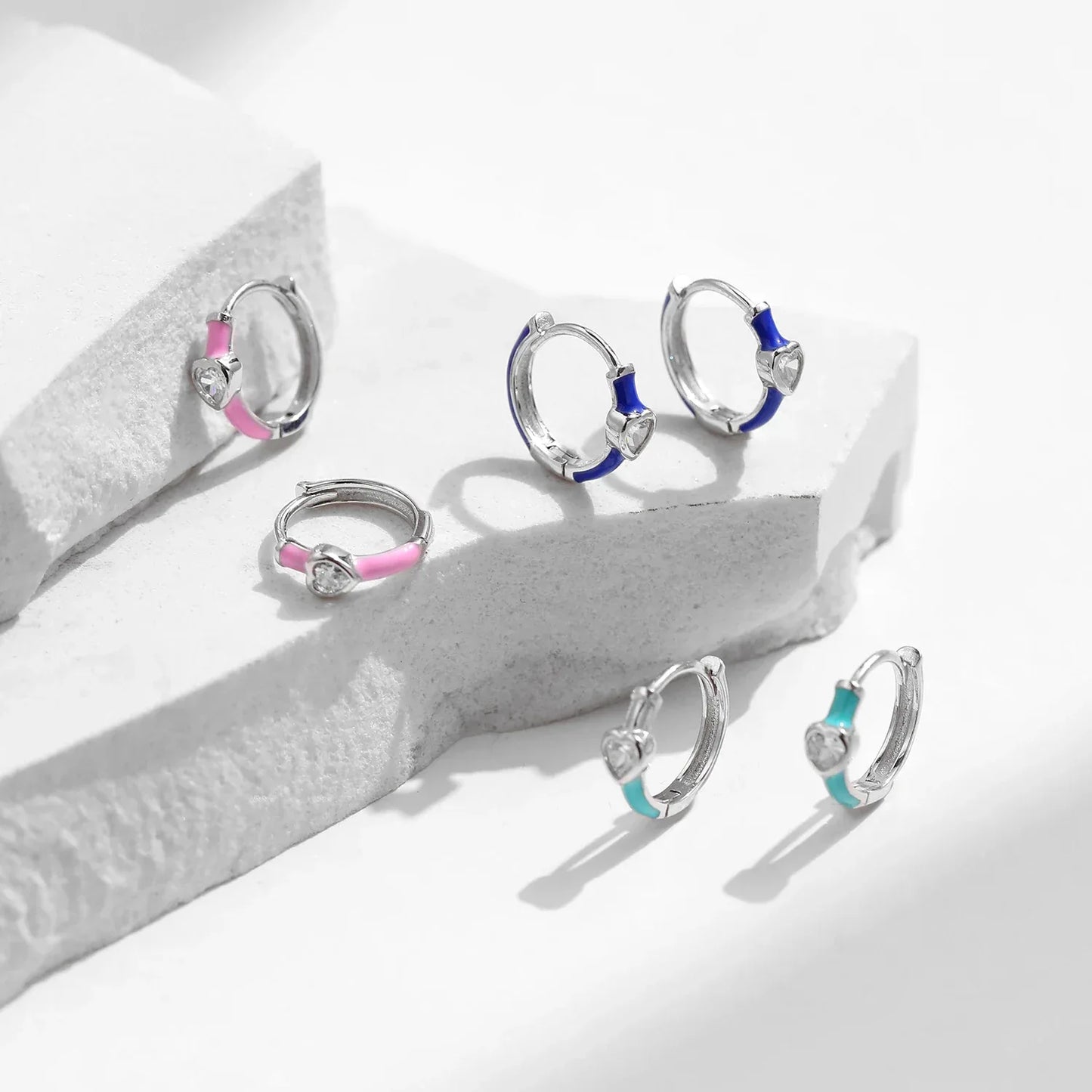Urban Blue Heart – Emaille Creolen - Alyrah Jewellery