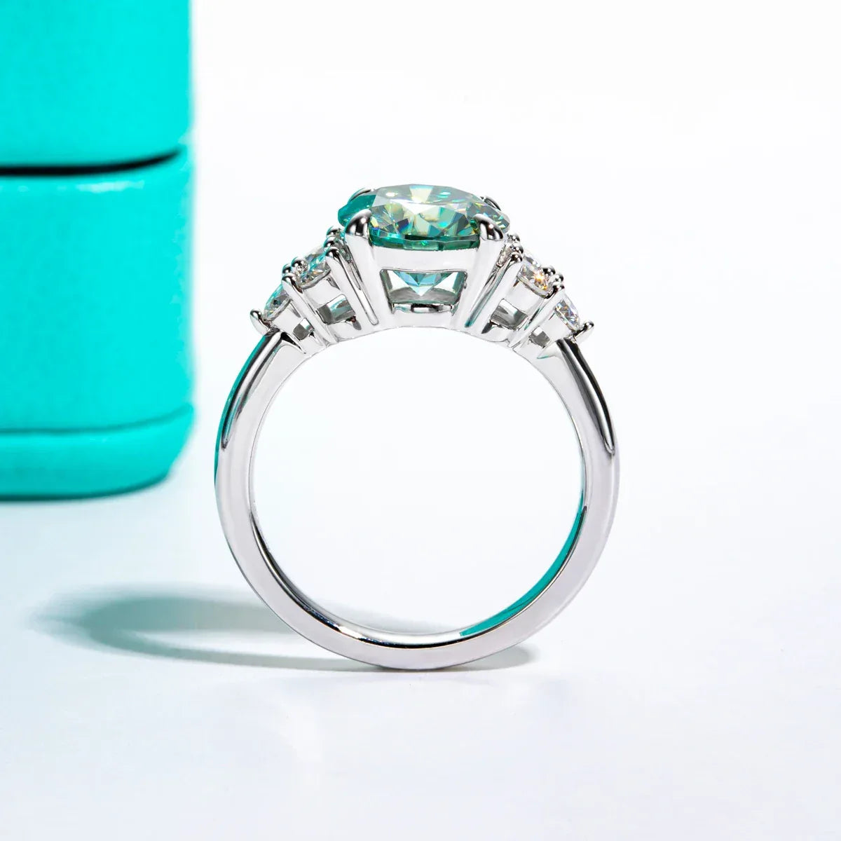 Ocean Dream – 3ct Moissanite Verlobungsring in Blau-Grün, 18K Goldplattiertes 925 Silber - Alyrah Jewellery