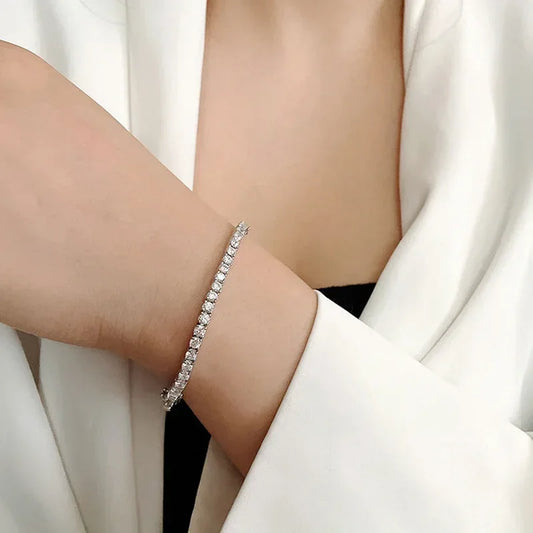 Eternal Glow – Moissanite Tennis Armband - Alyrah Jewellery