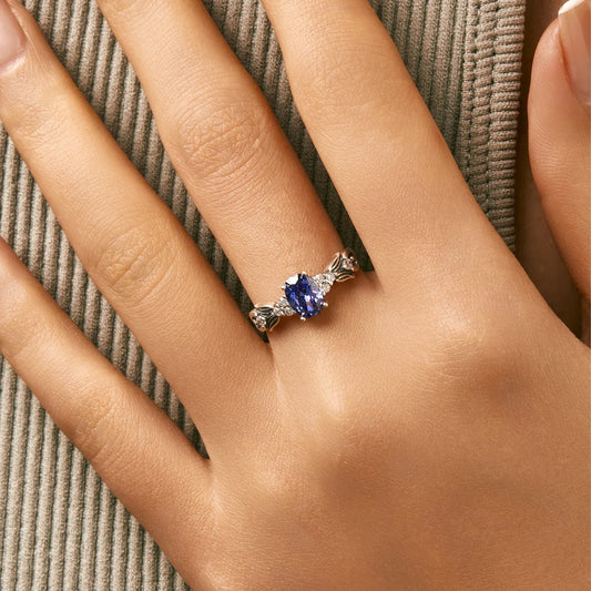 Urban Mermaid – Vintage Tanzanite Ring - Alyrah Jewellery