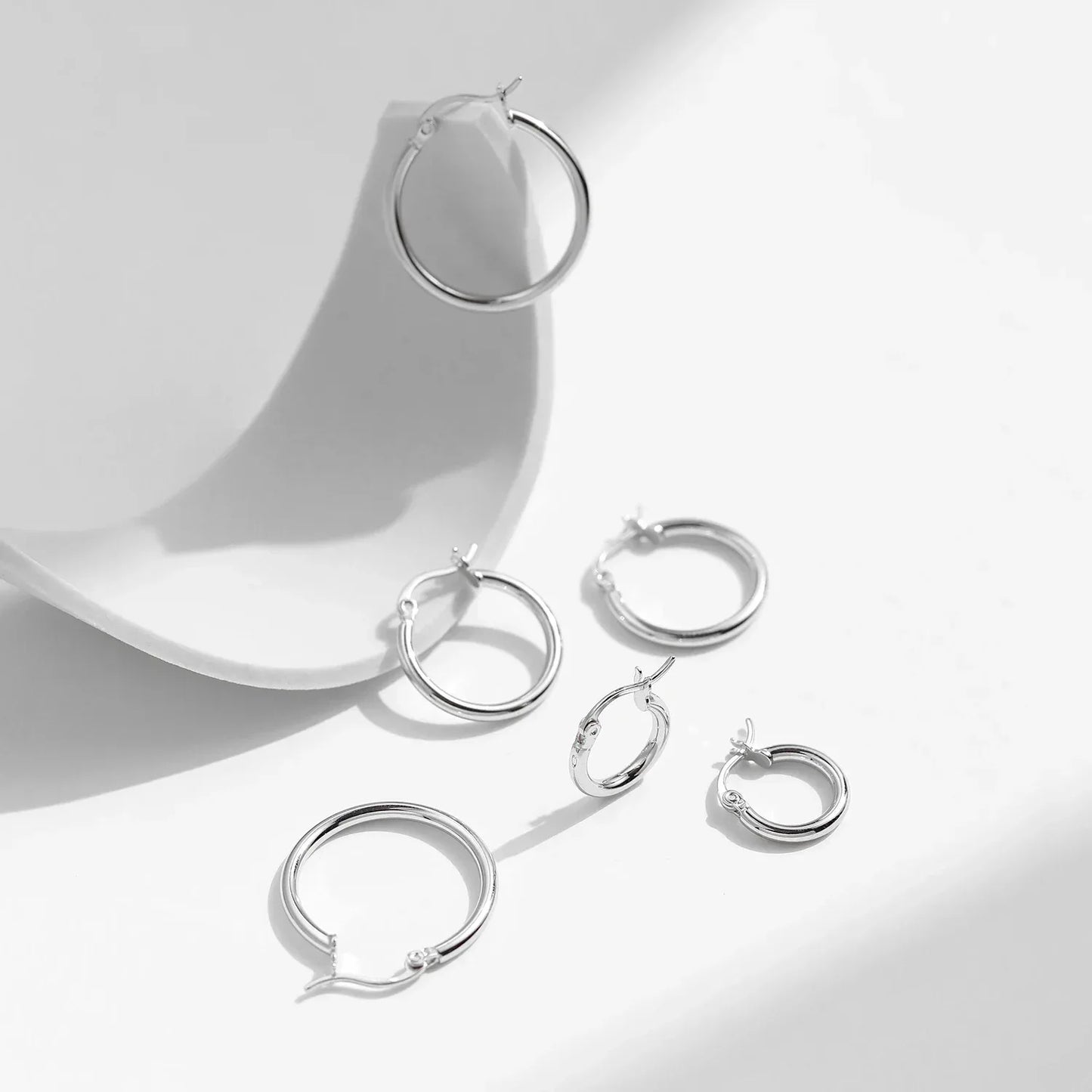 Urban French Bold – Classische Creolen - Alyrah Jewellery