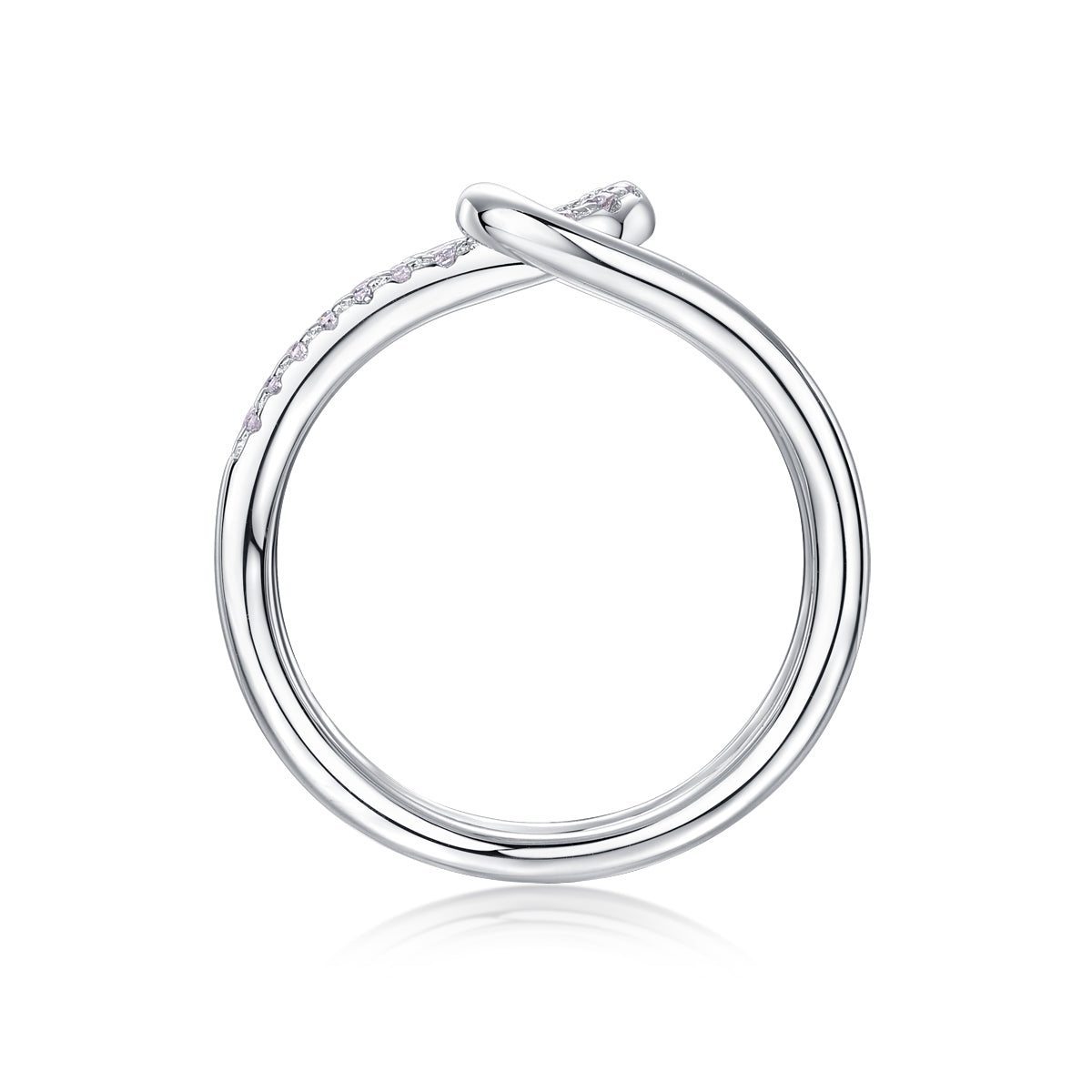Interlocking – Eleganter Trauring mit hochwertigem Moissanit