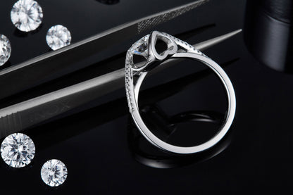 Dazzling Promise – Elegant moissanite wedding ring