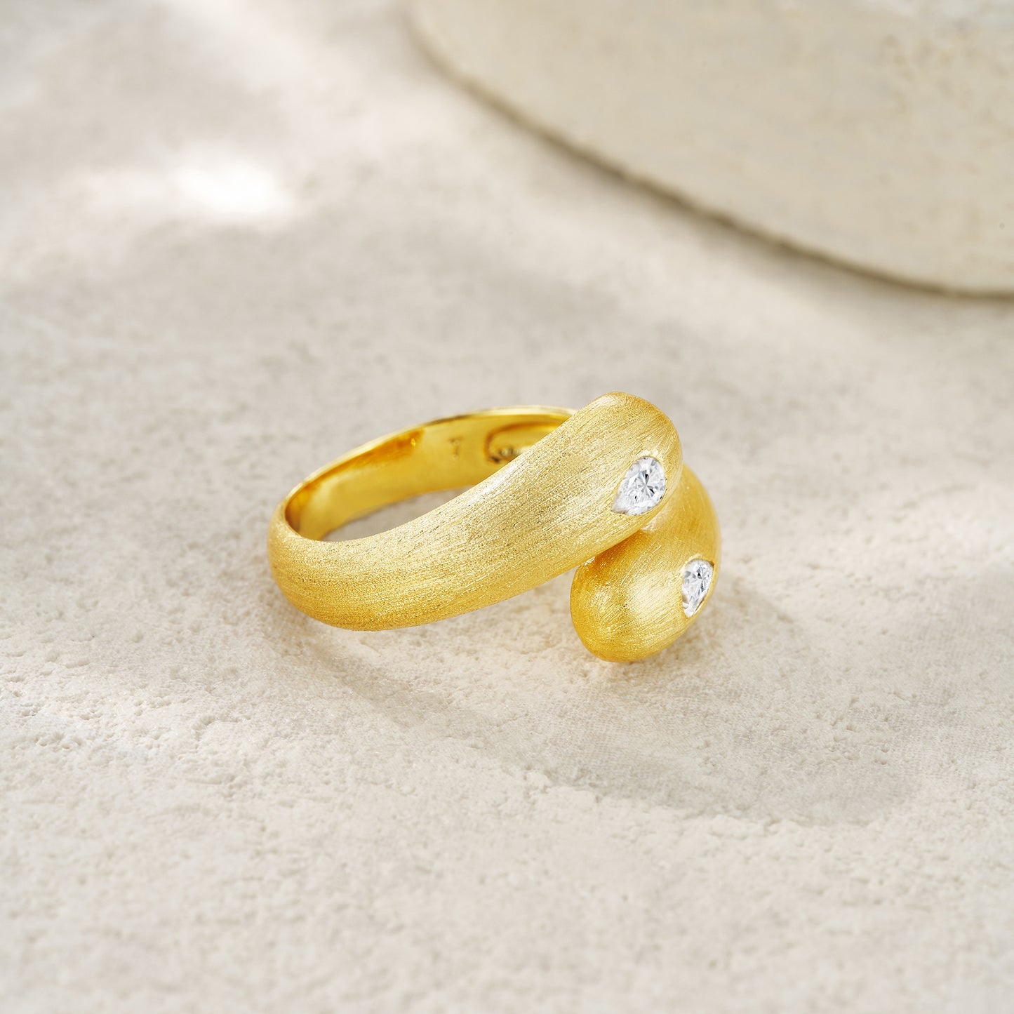 Anello Mara Cloud – A forma di pera