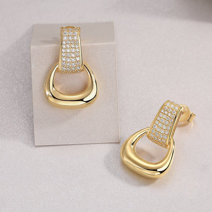 Orecchini a bottone di lusso completi