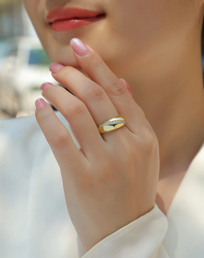 Clara-Elegant & Simple Ring - Alyrah Jewellery