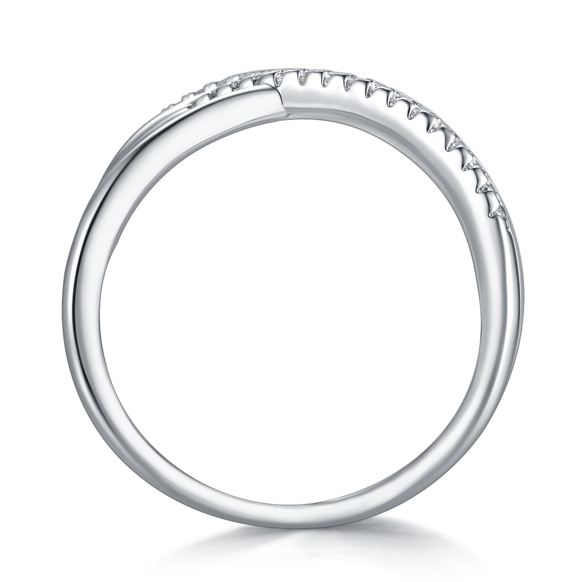 Enchanting Realm – High-Quality Moissanite Wedding Ring