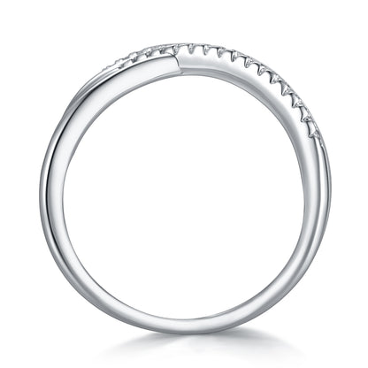 Enchanting Realm – High-Quality Moissanite Wedding Ring