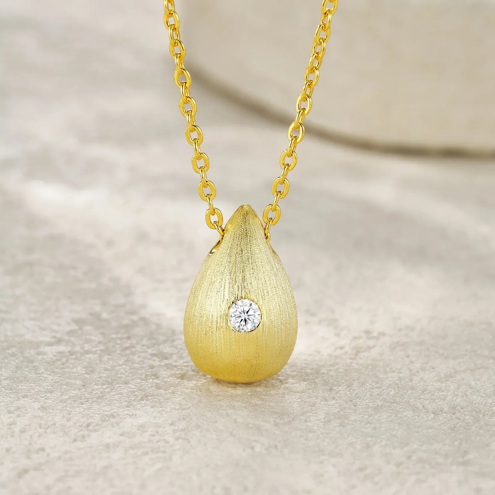 Dreamy Water Drop - Trendiges Halsketten - Alyrah Jewellery