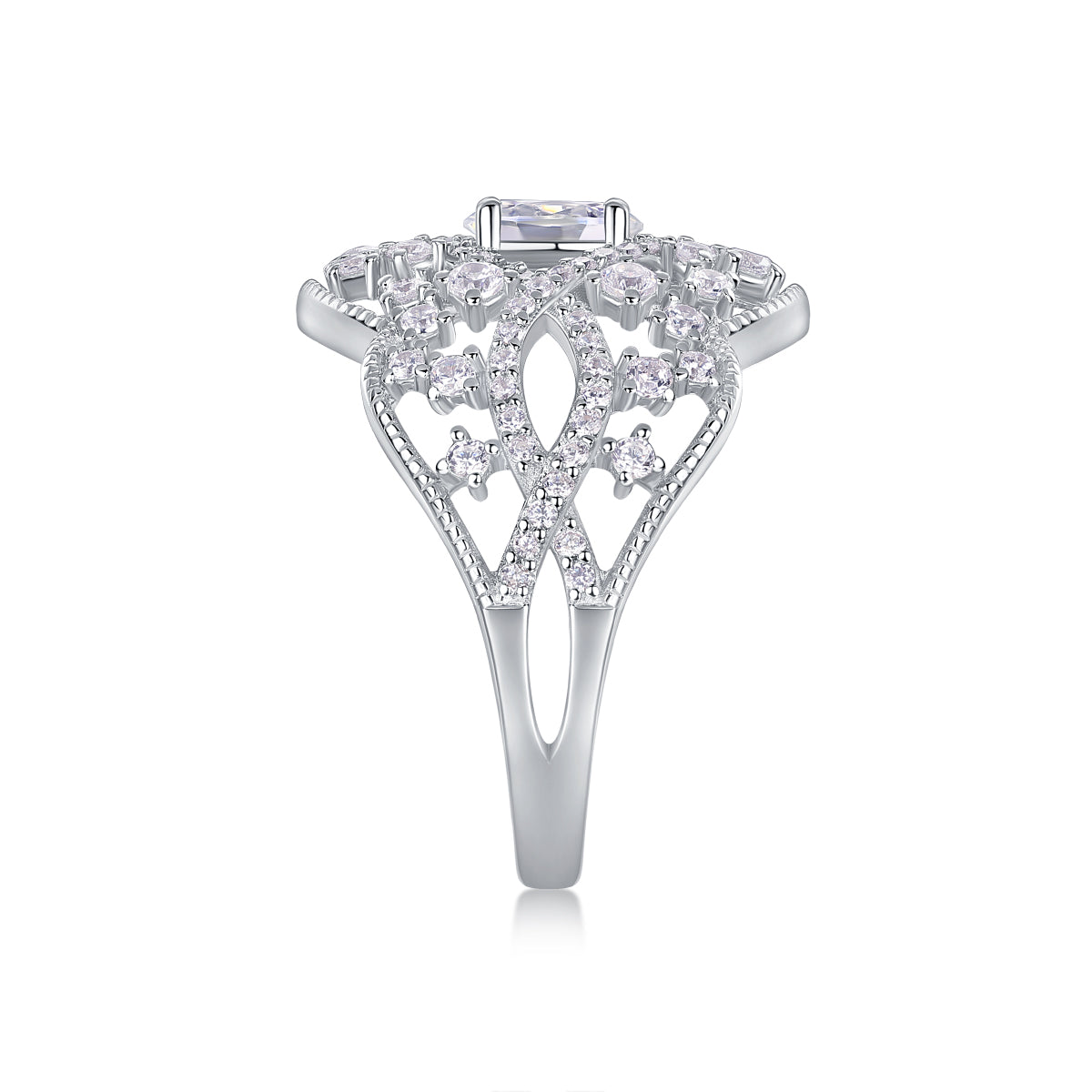 Moonlight Waltz – Elegant moissanite wedding ring