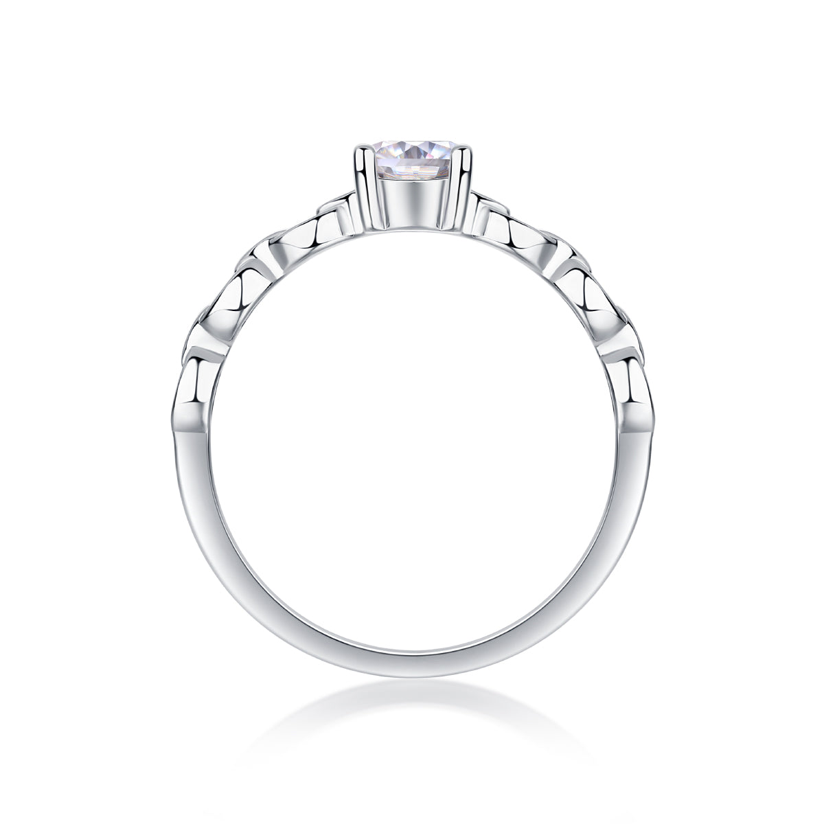 Rose – Elegant egg-shaped moissanite wedding ring