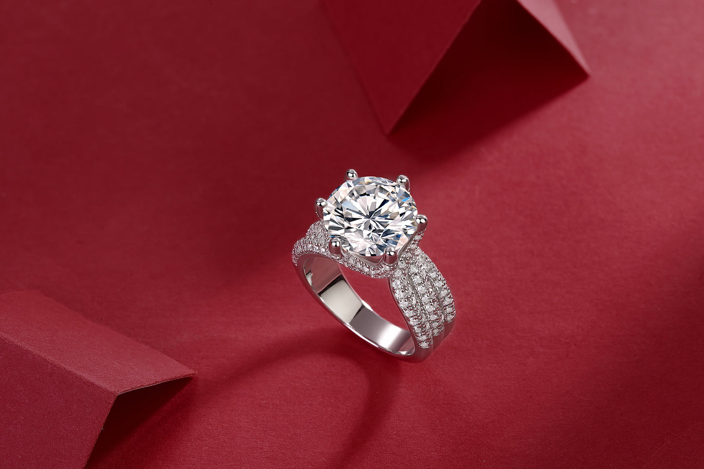 Eternal Vow – Exclusive Moissanite Wedding Ring