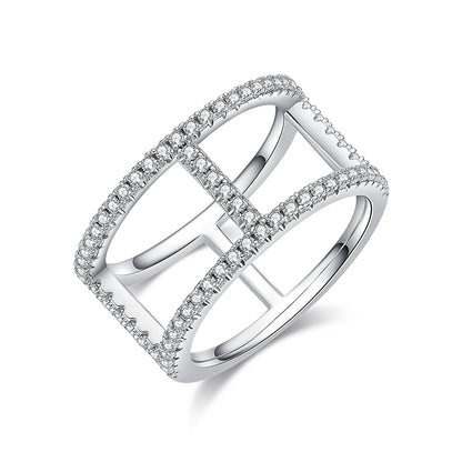 Light Chain – Modern Moissanite Wedding Ring