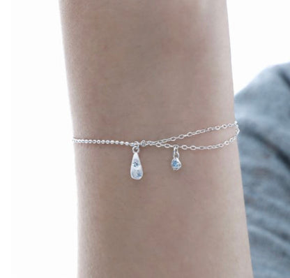 Crystal Tear  – Minimalistisches Doppelketten-Armband aus Sterling Silber