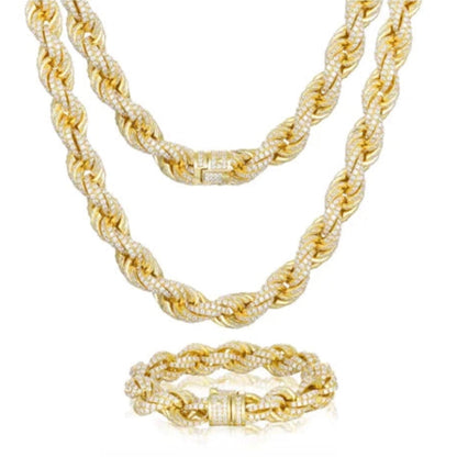 Urban Luxe – Moissanit-Halskette mit Kordelkette