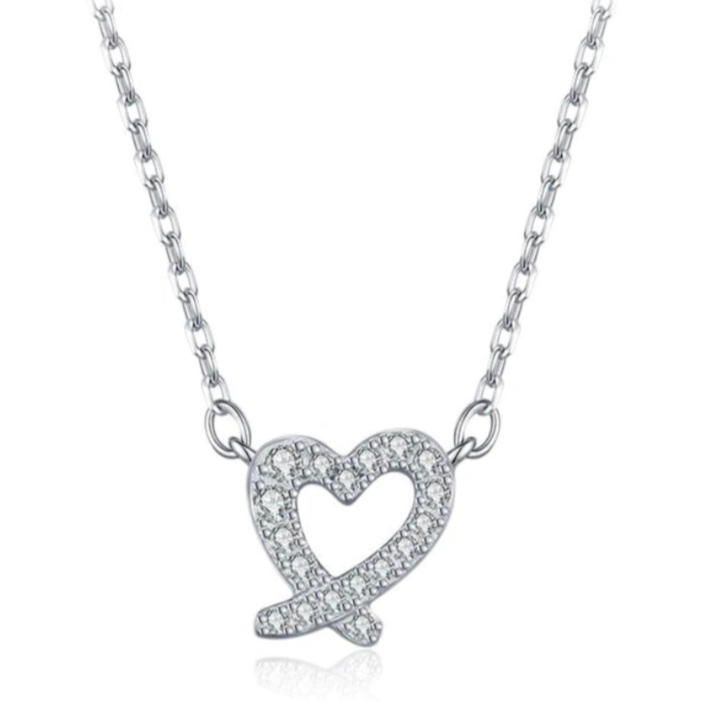 Cuore Eterno – Collana con pendente a forma di cuore irregolare in moissanite