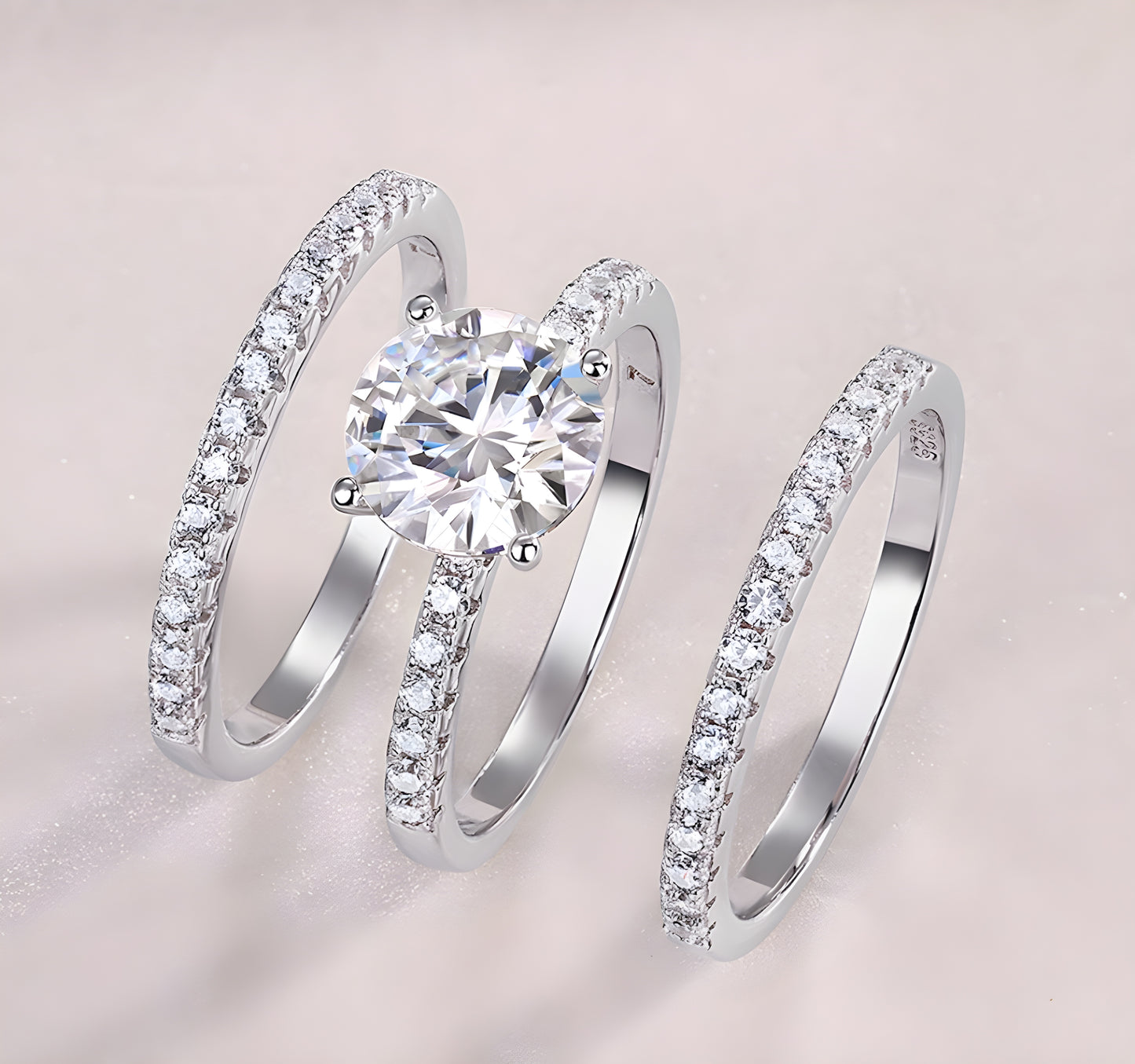 Trinity – Eleganter Moissanit-Ehering Silber
