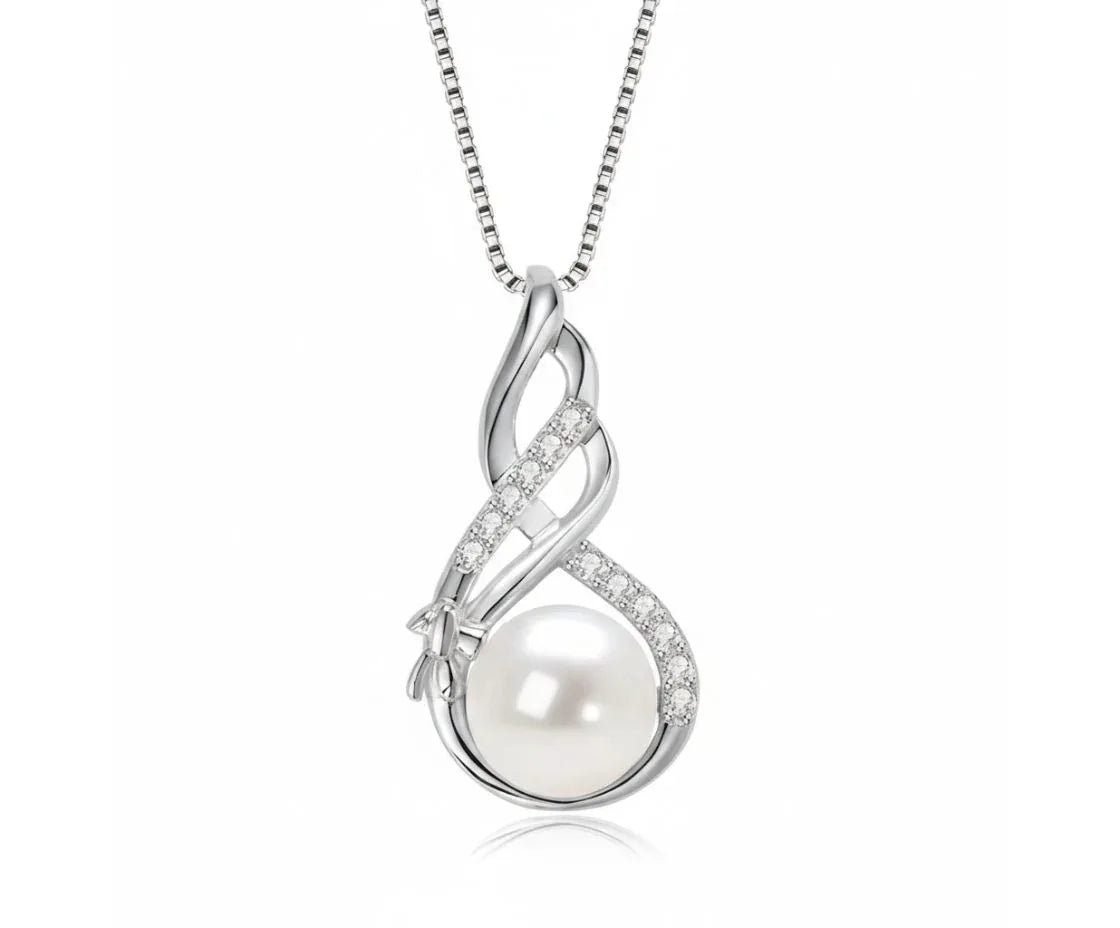 Unendliche Eleganz – 10mm Süßwasserperlen Anhänger Halskette, Sterlingsilber - Alyrah Jewellery