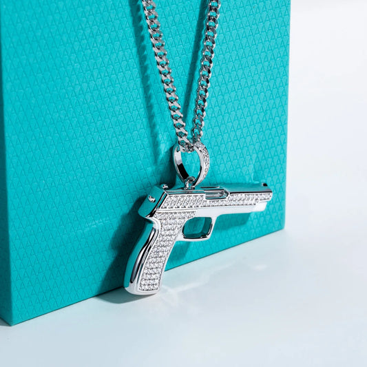 „Street King“ – Moissanite Gun Anhänger Halskette Sterling Silber