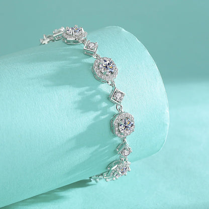 Ewiger Glanz – Klassisches  Sterlingsilber Armband mit 4-Karat Moissanite