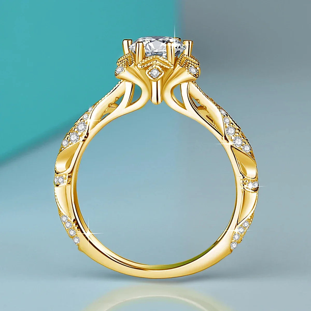 Golden Radiance – 1ct Moissanite Damenring aus 925 Sterling Silber, 18K vergoldet - Alyrah Jewellery