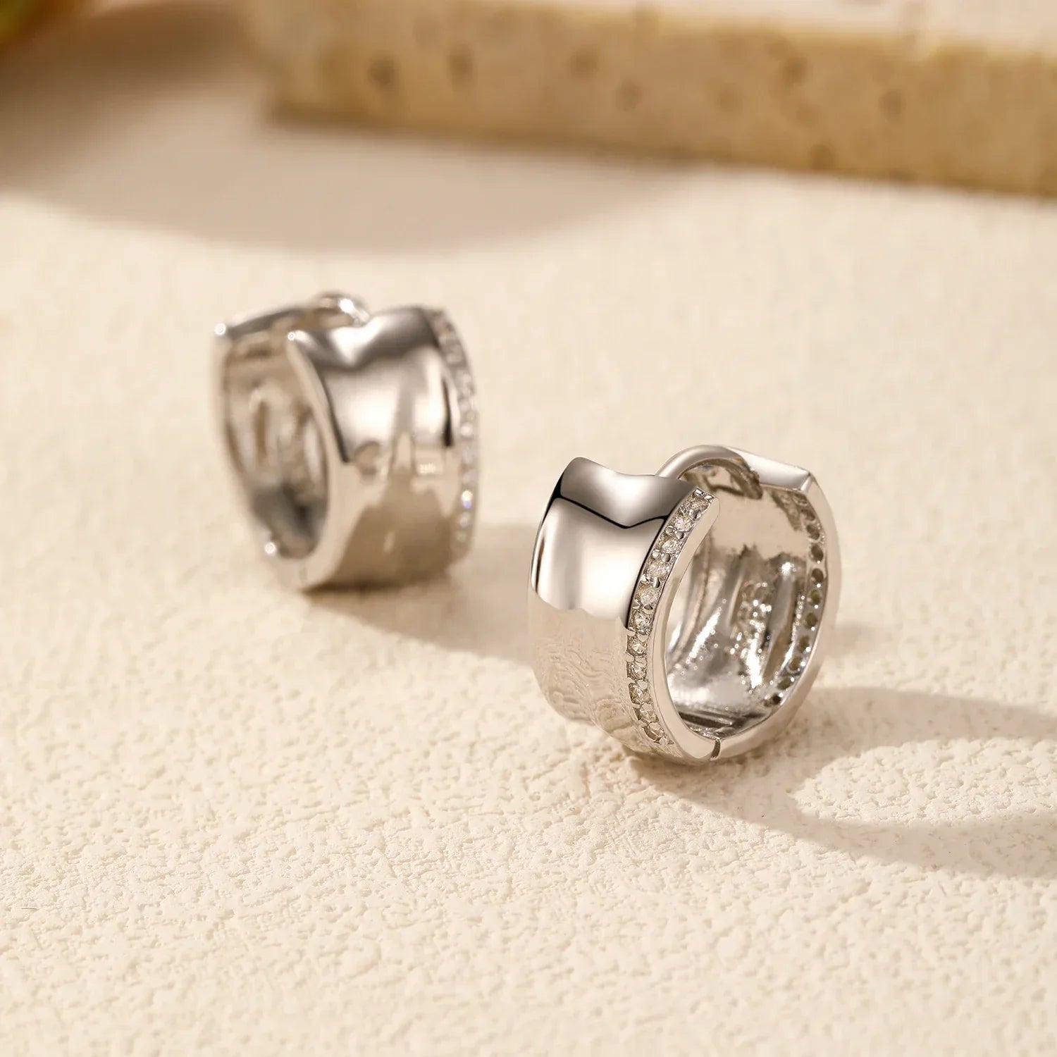 Liquid Flow – CZ Creolen - Alyrah Jewellery