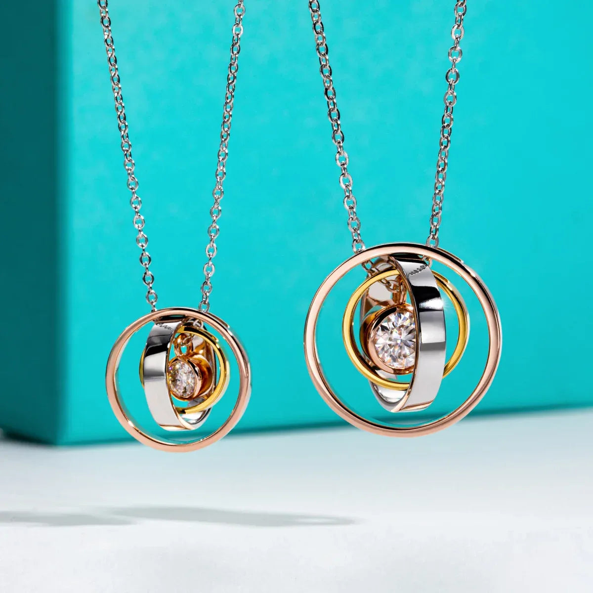 Eternal Love – Moissanite Partner Drei-Schichten Halskette aus 925 Sterling Silber - Alyrah Jewellery