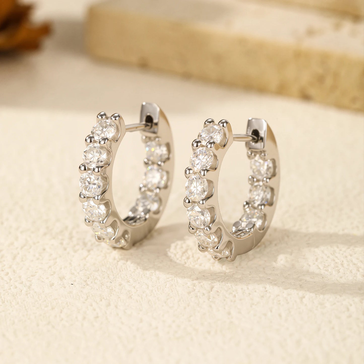Dazzle Loop – Moissanite Hoop Earrings