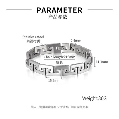 Urban Edge – Personalisiertes Edelstahl Herrenarmband im Punk-Design