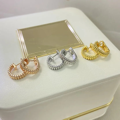 Parisienne Eleganz – Sterling Silber Ohrringe mit 18K Vergoldung, Französischer Luxus für Damen - Alyrah Jewellery