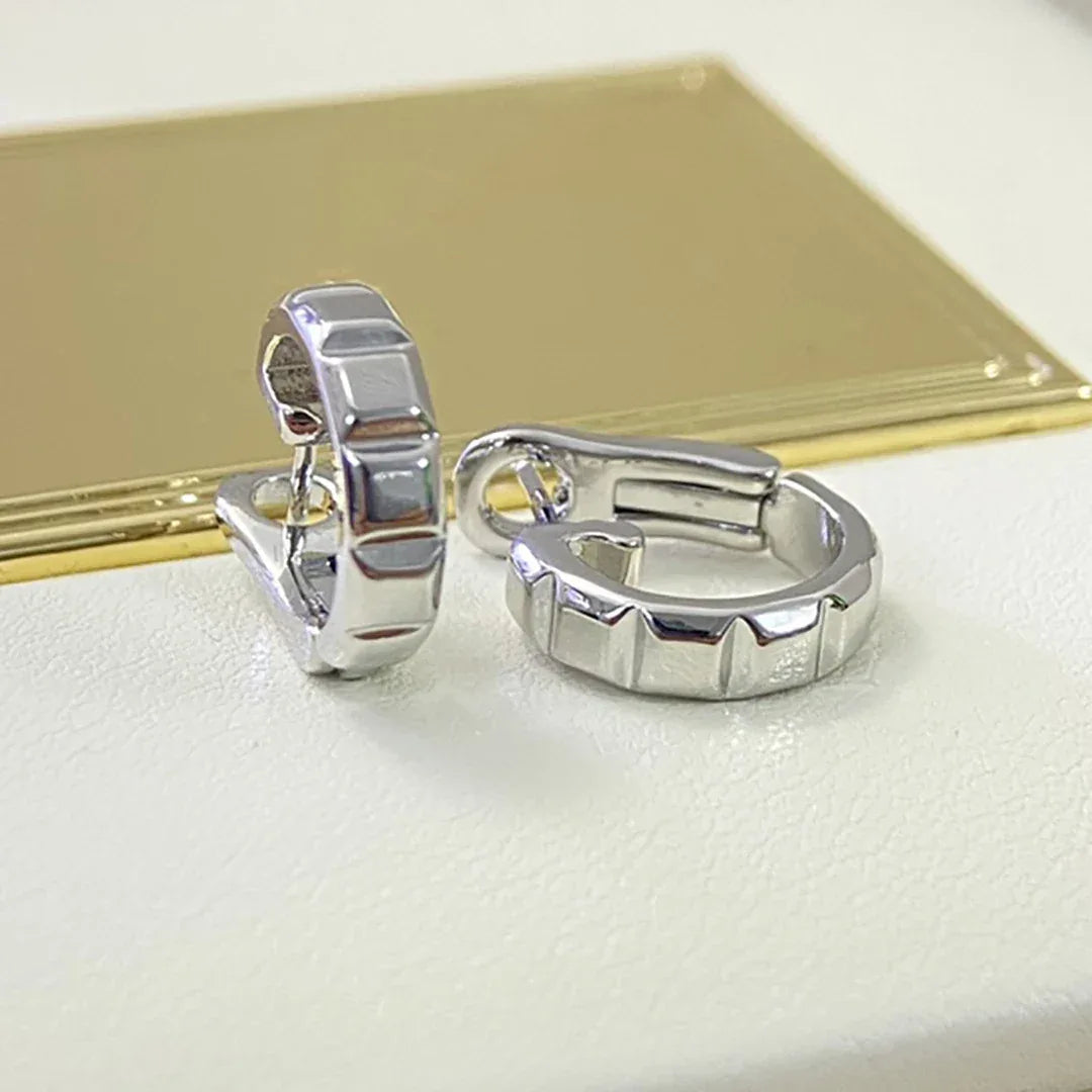 Parisienne Eleganz – Sterling Silber Ohrringe mit 18K Vergoldung, Französischer Luxus für Damen - Alyrah Jewellery