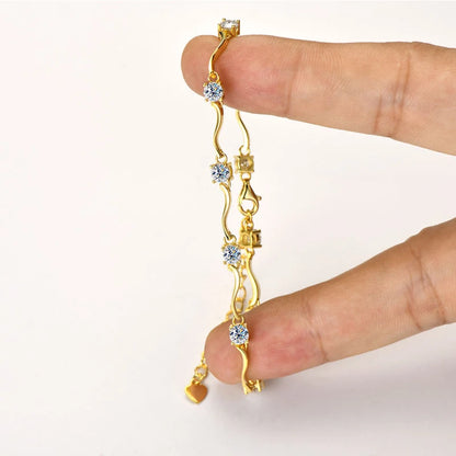 Silver Ribbon Spark – Moissanite Armband