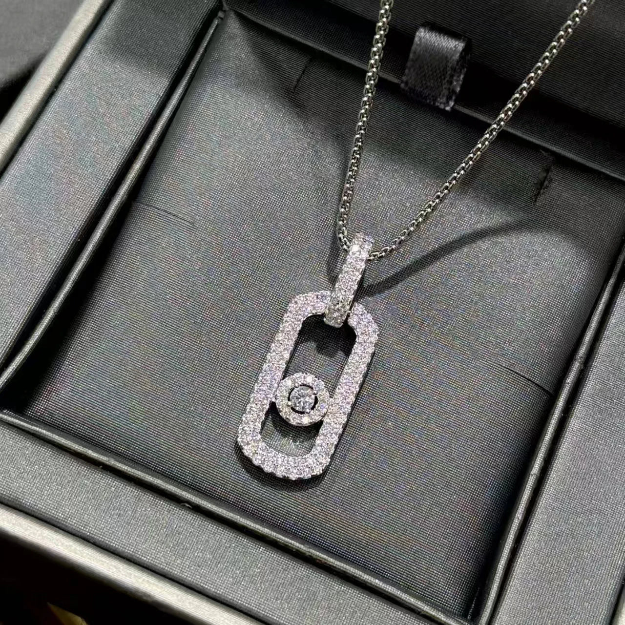 Urban Skeleton –  Luxury Zirkon Halskette