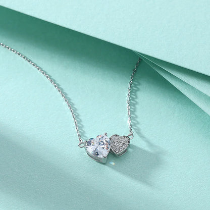 Eternal Spark – Herz Moissanite Halskette