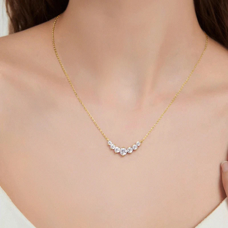 Urban Smile Spark – Moissanite Necklace