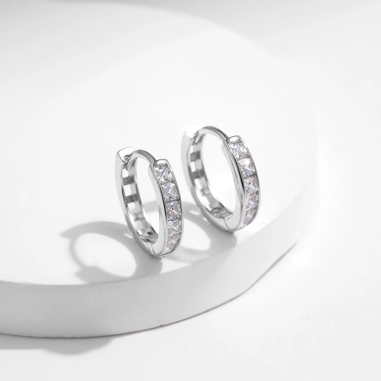 Urban Square – Sparkling Zirconia Hoop Earrings