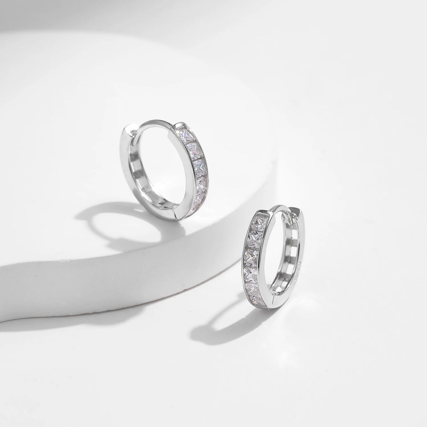 Urban Square – Sparkling Zirconia Hoop Earrings