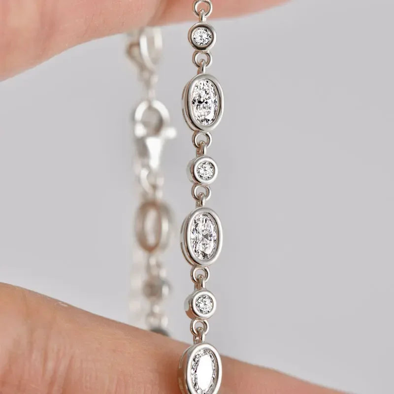 Leuchtender Zauber – Tennisarmband Moissanite , Luxuriöses Schmuckstück - Alyrah Jewellery