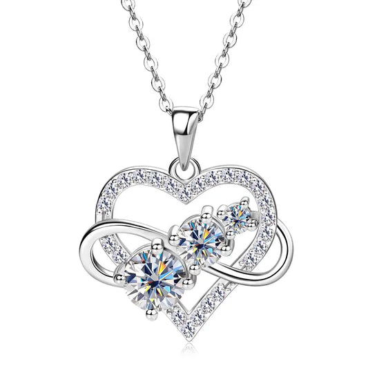 Infinite Love Spark – Moissanite Herz Halskette