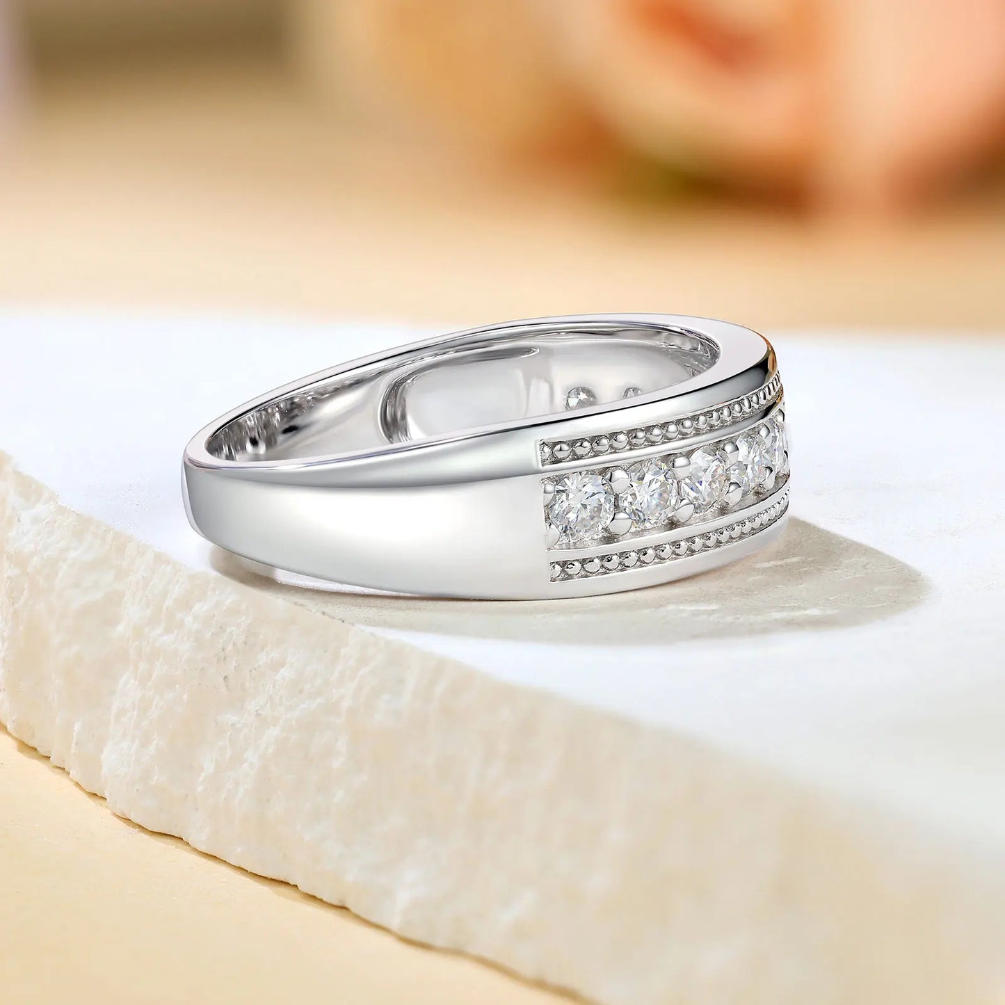 Brilliant Half – Moissanit Halb-Eternity Ring