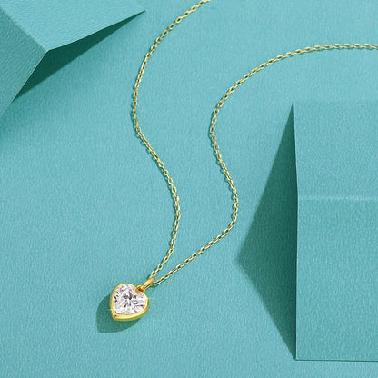 Ewige Liebe – Herzförmiger Moissanite Anhänger 14K Gold , Damen Halskette für Jubiläum, Hochzeit & Valentinstag - Alyrah Jewellery
