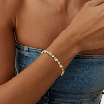 Leuchtender Zauber – Tennisarmband Moissanite , Luxuriöses Schmuckstück - Alyrah Jewellery