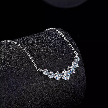 Urban Smile Spark – Moissanite Necklace
