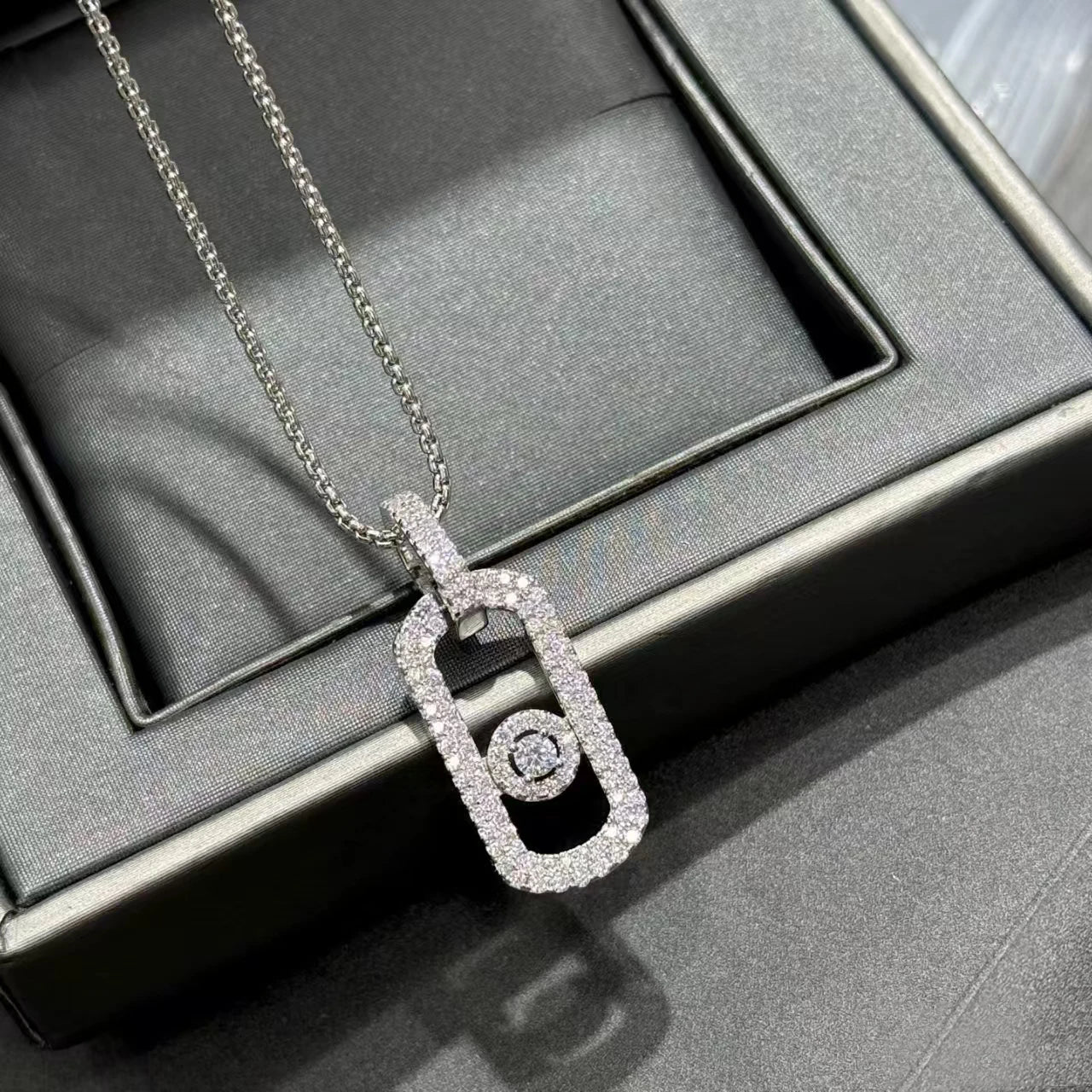 Urban Skeleton –  Luxury Zirkon Halskette