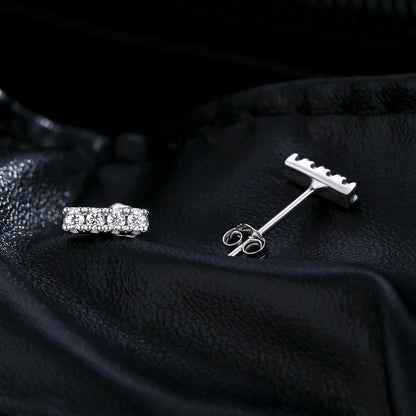 Urban Minimal – Moissanite Minimalist Stud Earrings