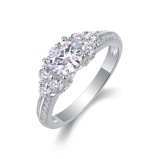 Coral Dream – Elegante anello nuziale con moissanite
